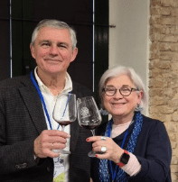Juani y Salva, anfitriones de Bodega Diecinueve Añadas
