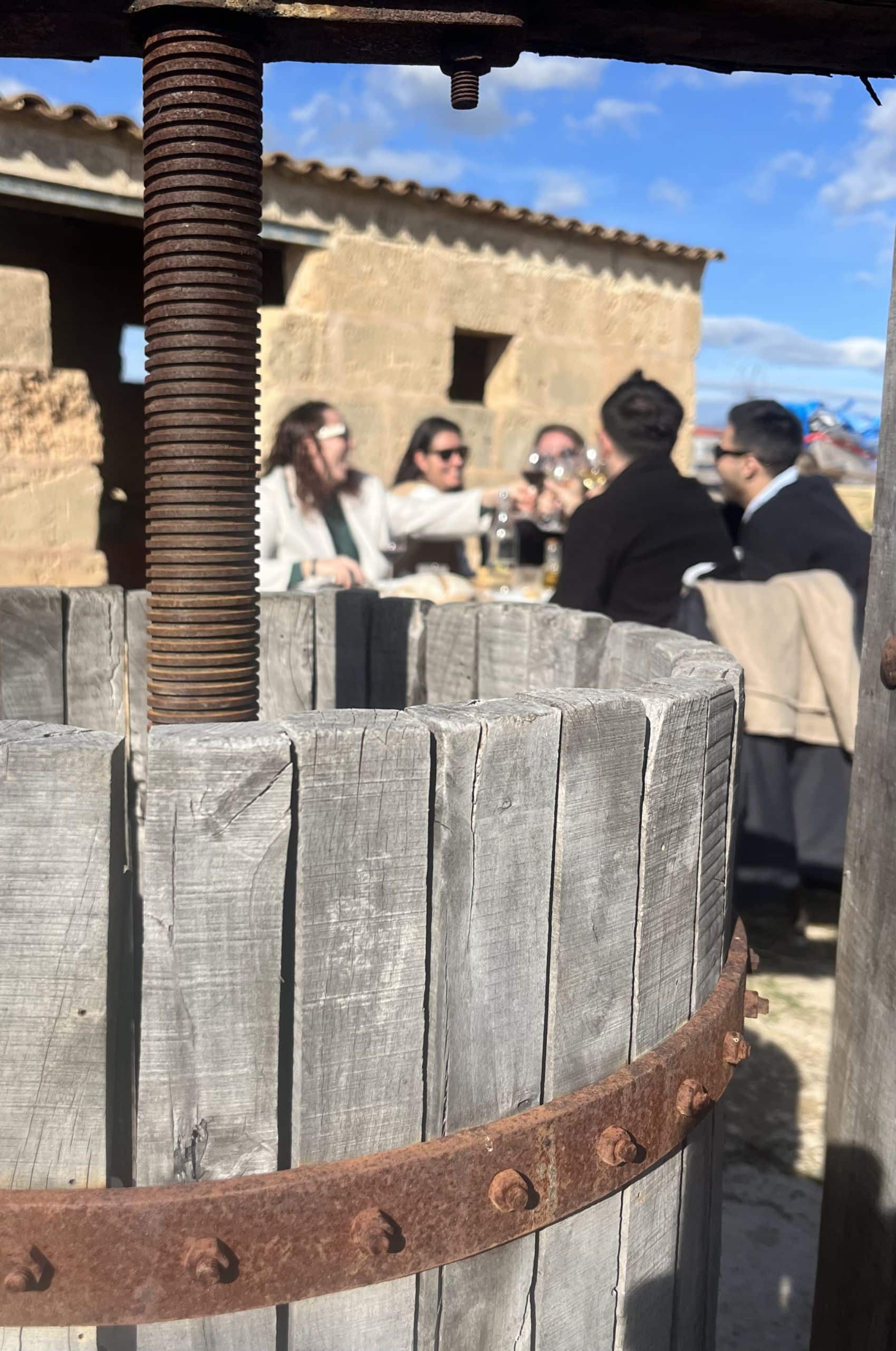 Cata de 4 vinos con pa amb oli mallorquín y visita guiada en Bodega Can Morgan