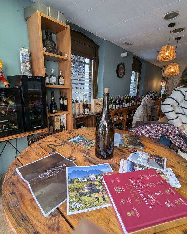 Vinoteca Baccus Suria