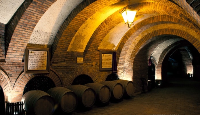 Galerías subterráneas del siglo XV en Bodegas Mocén